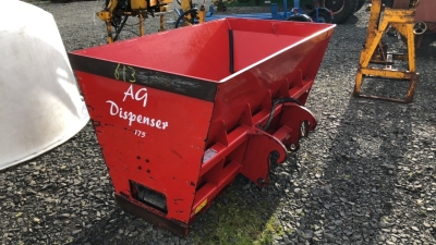 Sawdust & feed dispenser AG175 very strong