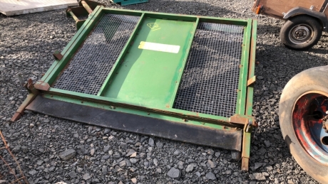 Silage door for back of fraser trailer