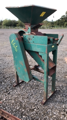 Frazer corn barely roller