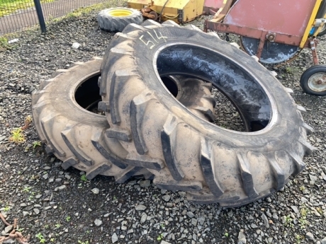 2x 16.9x34 back tractor tyres holding air