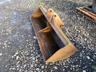 JCB bucket 5ft