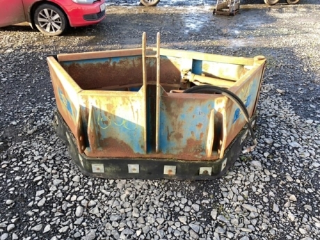 Fleming silage push over with hydraulic ram