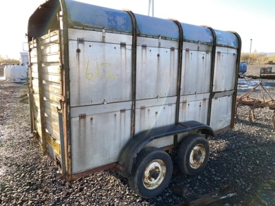 Ifor Williams blue top trailer 8x5