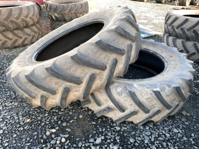 520/85X42 X2 rear tractor tyres no tubes