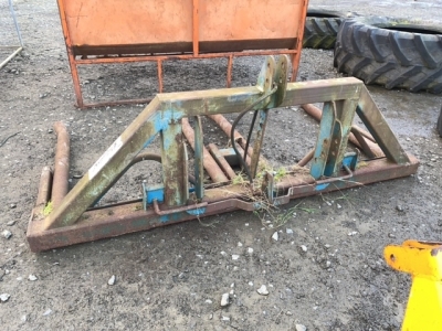 Fleming double bale lifter