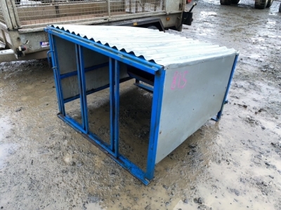 Lamb creep feeder galvanised + painted frame