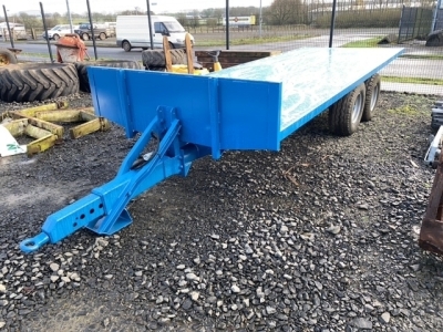 18ft bale trailer, brakes + LED lights