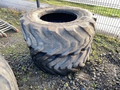 2 x 440/80 x 24 suit JCB 540 tyres