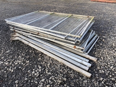 8 x 7ft6' x 5ft 1 gate, 7 x 7ft 3x3inch 5 uprights all galvanised