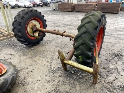 Combine axle