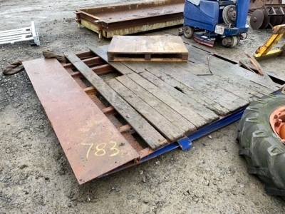 Ramp for lorry