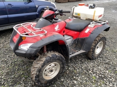 Honda 650 Ricon Quad 740hrs, tyres 90%, comes with sprayer, rail and lance, serviced recently