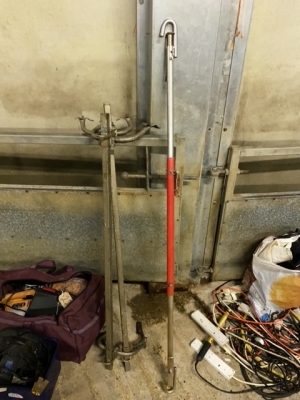 Towing Bracket & Roof Rails