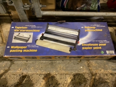 Wallpaper pasting machine new in box