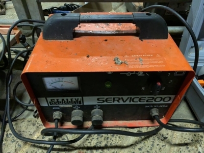 Sealey 240v battery charger