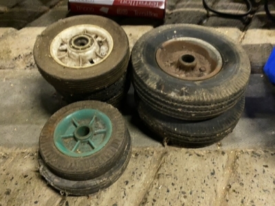 7 x trolley wheels of different sizes