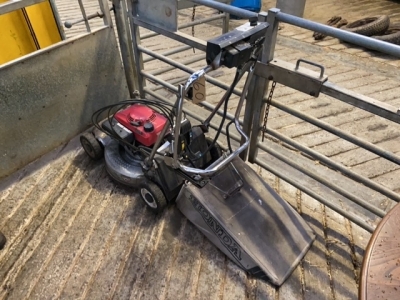 Honda lawnmower HR214