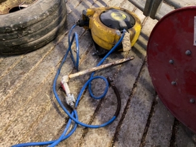 Air hose on reel