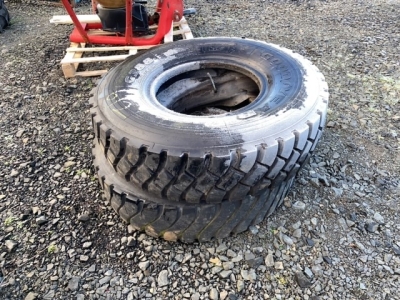 2 x Goodyear tyres with tubes 1200-R20