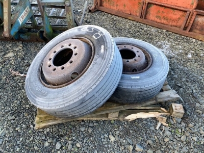 2 x rims and tyres, 245-70 R17.5, 10 stud