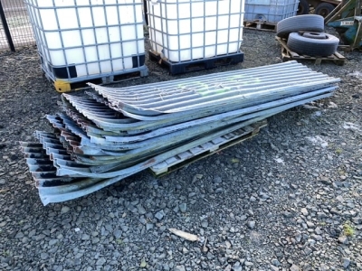 20 x 9ft approx roof corrugated tin