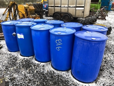 10 x blue barrels