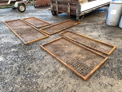 5 x new steel mesh pannels