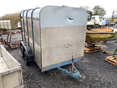 10 x 5 Ifor Williams cattle trailer aluminium floor and lights working