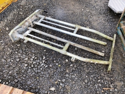 Crush gate galvanised