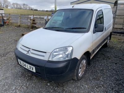 Citroen Berlingo Enterprise Hdi 2004, white, 1997cc, 156,700 miles, taxed to Aug, BL04 LXV, MOT to Dec