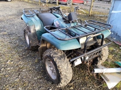 Yamaha Kodiak 400 4x4 quad, manuel choke, push button start, new battery