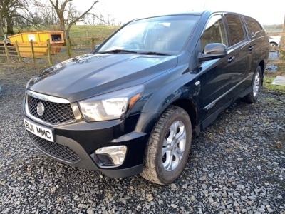 2013 Sangyon pick up 2L, 4 wheel drive, 2 keys, 95,000miles, mot, personalised number plate to be retained