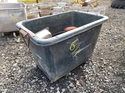 1 x builders mortar tub with selection of dogs dishes and saucepans