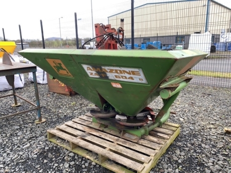 Amazone twin disc manure sower