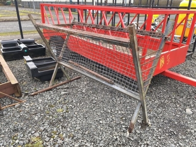 Galvanised hay rack