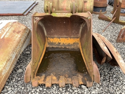 EX130 digging rock bucket