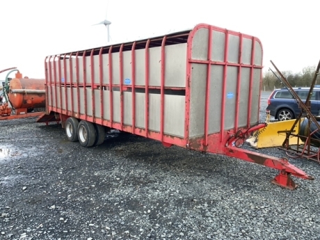 22ft Johnston trailer complete with sheep decks, 1 cattle dividing gate, twin wheel twin axle