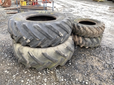 2 x 18.4x26 tyres, 2 x 1280x18 tyres