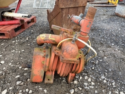 PTO vacuum pump for slurry tanker