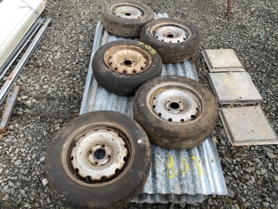 5 x Berlingo tyres & rims 14'