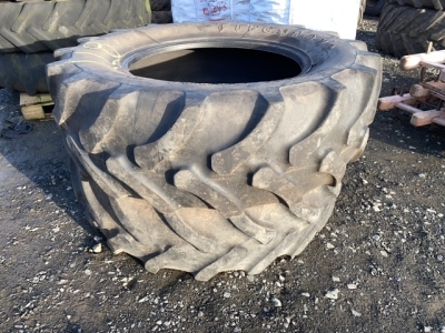 2 x 420-70-R28 Firestone tyres 30% grip