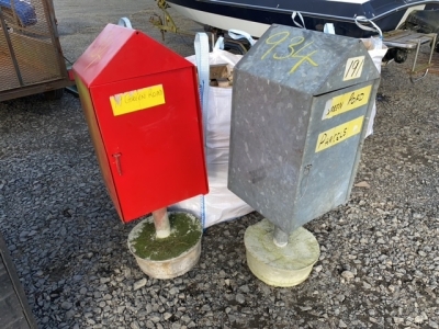 2 lockable pedestal galvanised boxes