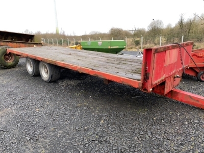 24x8 flat body trailer (medovale) lights and brakes working 4 new tyres and rims used regularly