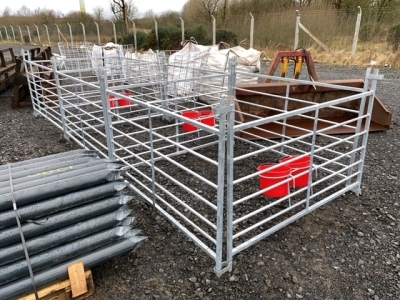 3x5ft lambing pens complete with hay rack and buckets