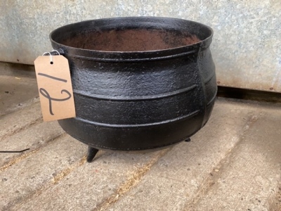 Large black pot