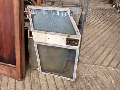 2 Doors of matbro