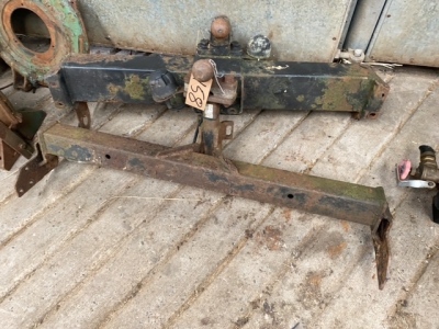 2 Tow Bars
