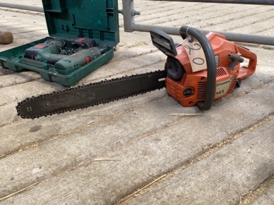 Husqvarna 141 chainsaw working perfect