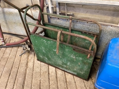 Calf crush