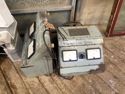 2 voltages testers